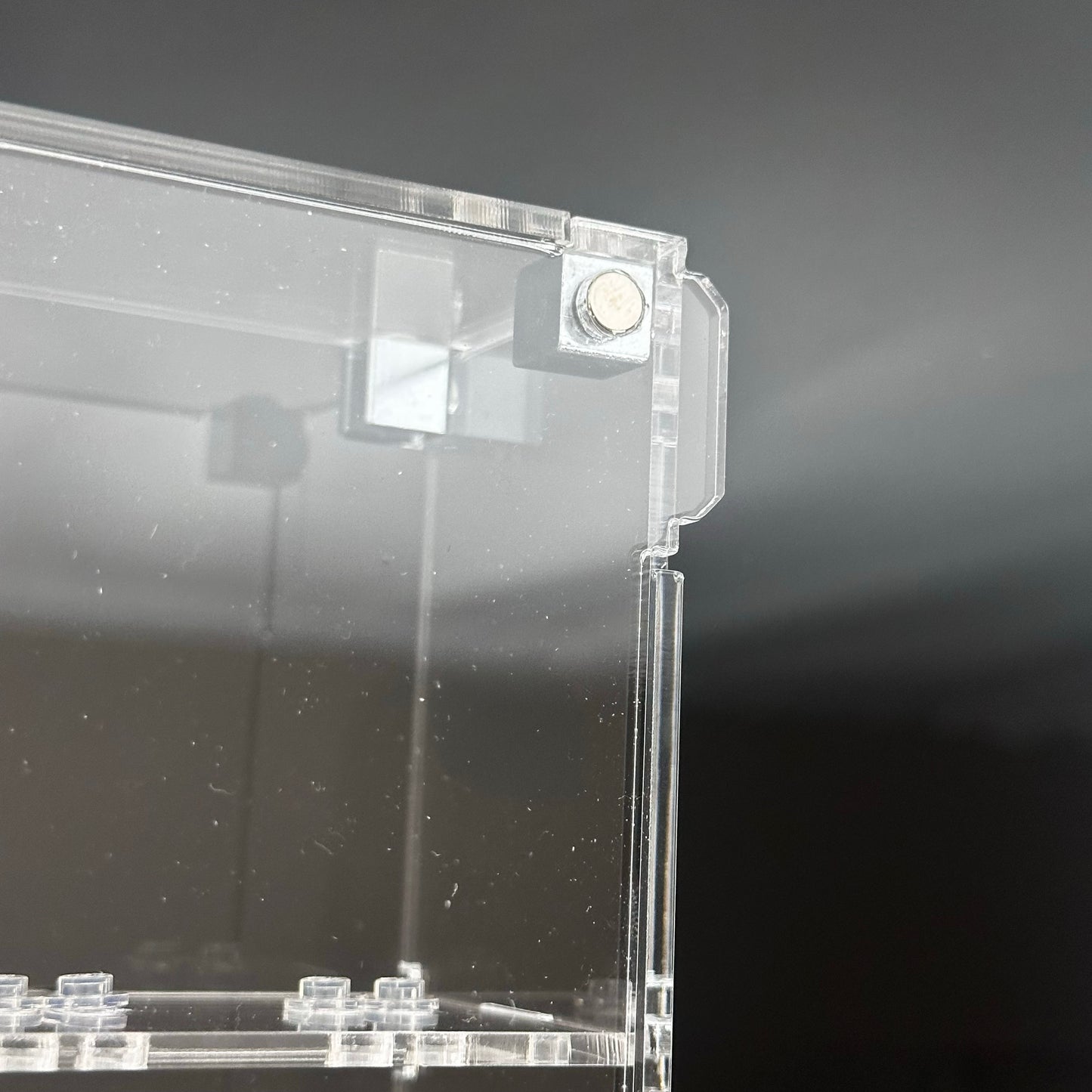 Wall Mounted Display Case (5 LEGO® Minifigures Wide)