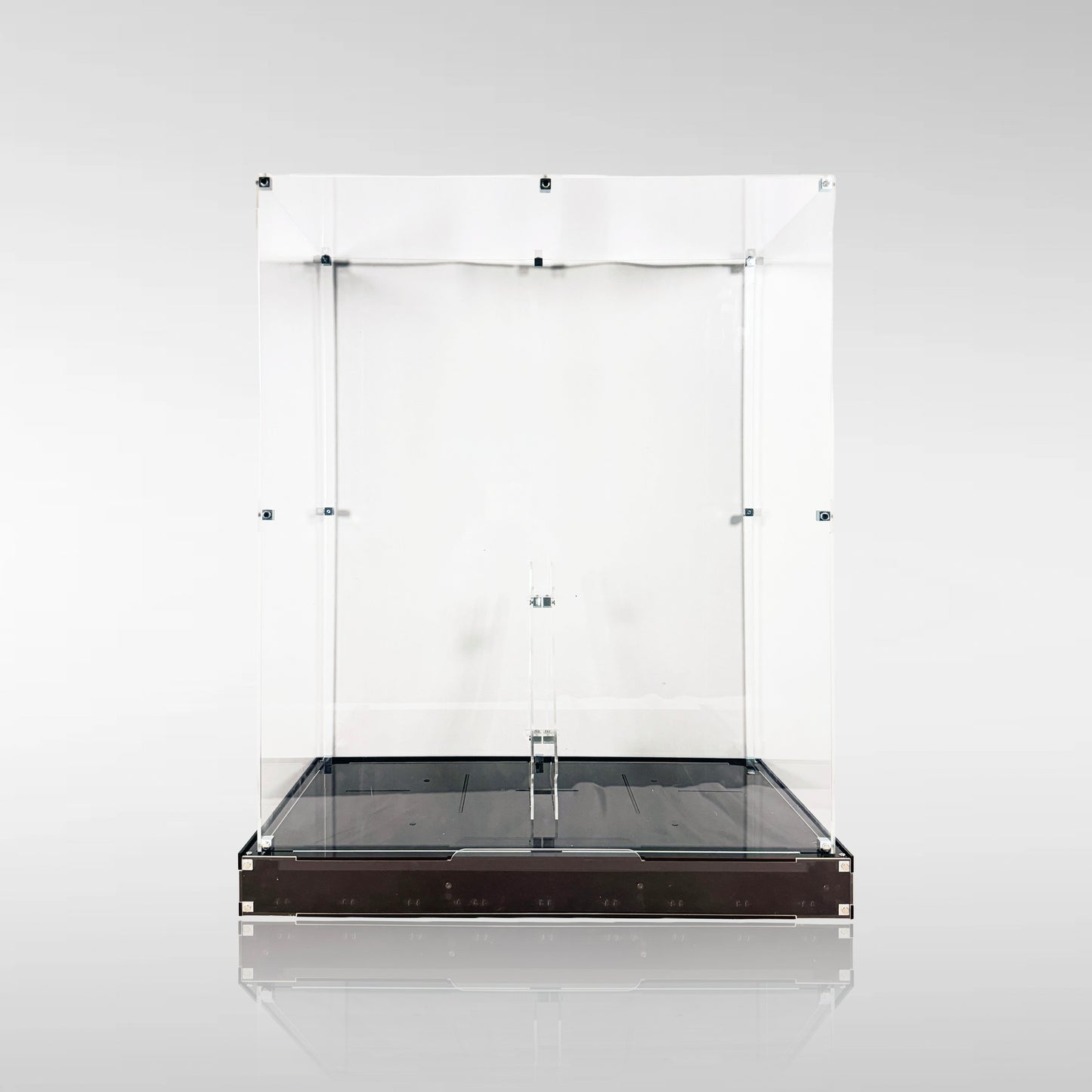 Display Case for LEGO® Star Trek: U.S.S. Enterprise NCC-1701-D™ (10356)